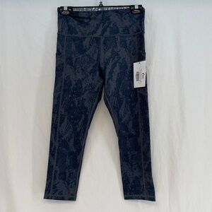 Zyia Active Leggings High Rise Crop Capri 20” Women’s Size 6-8 – NEW WITH TAG